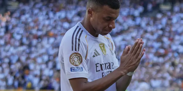 Mbappé retira demanda por acoso legal contra PSG