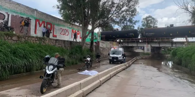 VIDEO | Ciclista muere tras caer al vacío en el río Españita