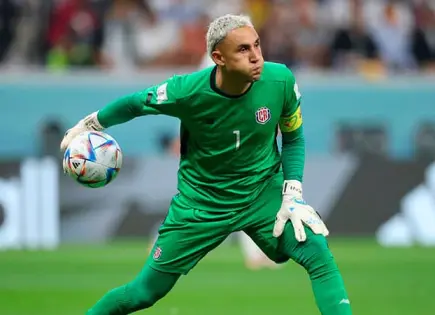 Keylor Navas en la mira de Pumas