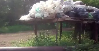 La zona tének, enorme basurero