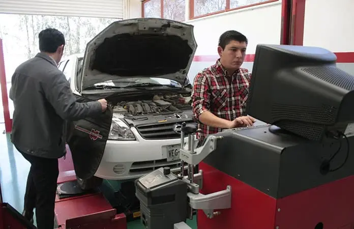 Se mantiene a la baja exportación automotriz de SL