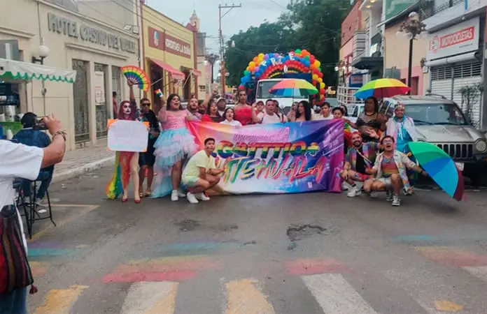 Realizan la cuarta marcha LGBTTTIQ+