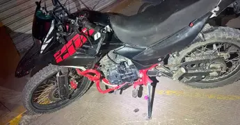 Recupera policía moto robada