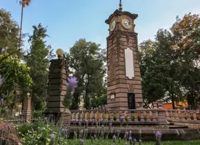 Charla La ciudad de los jardines en 1886
