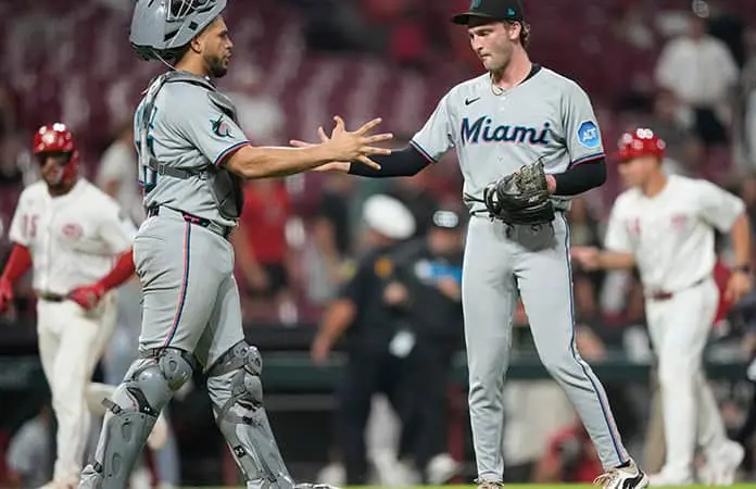 Marlins amplían a 11 su racha de victorias