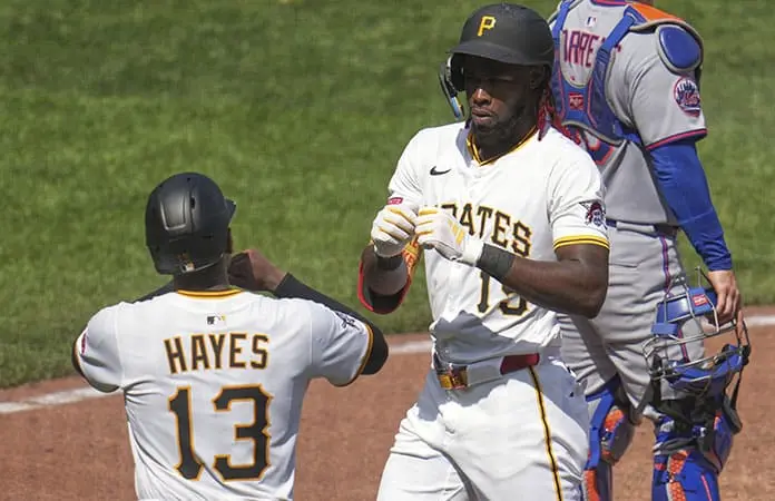 Oneil Cruz al Derbi de HR’s