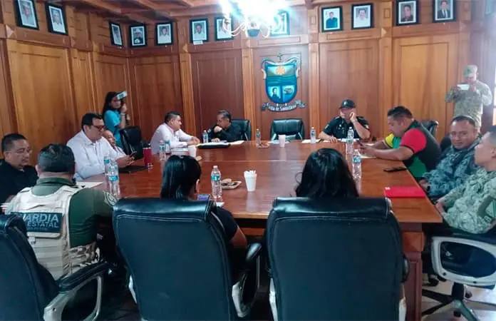 Presentan Operativo Vacaciones de Verano