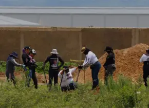 Guerreros Buscadores se reúnen con Segob