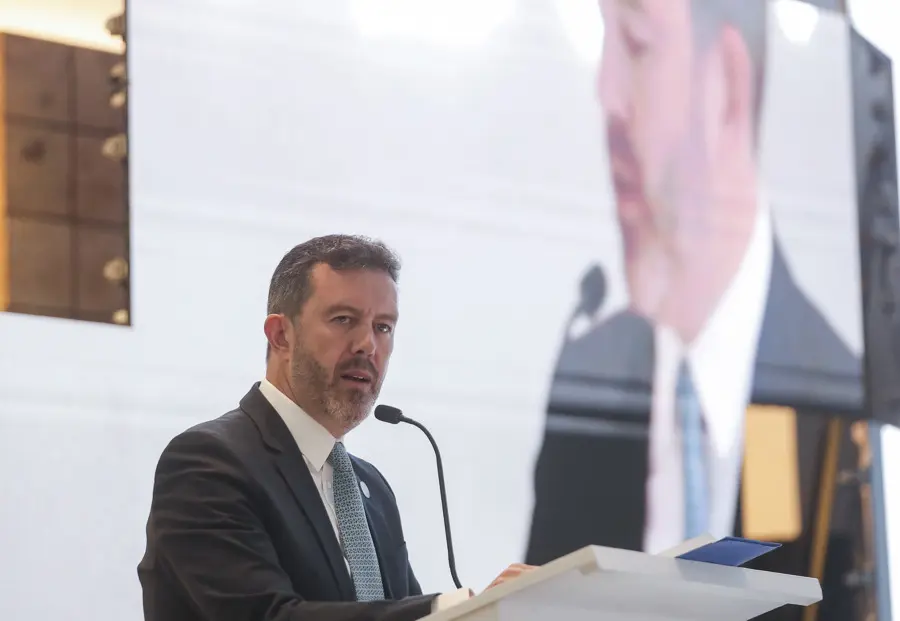 México enfrenta desafíos en investigación clínica y salud