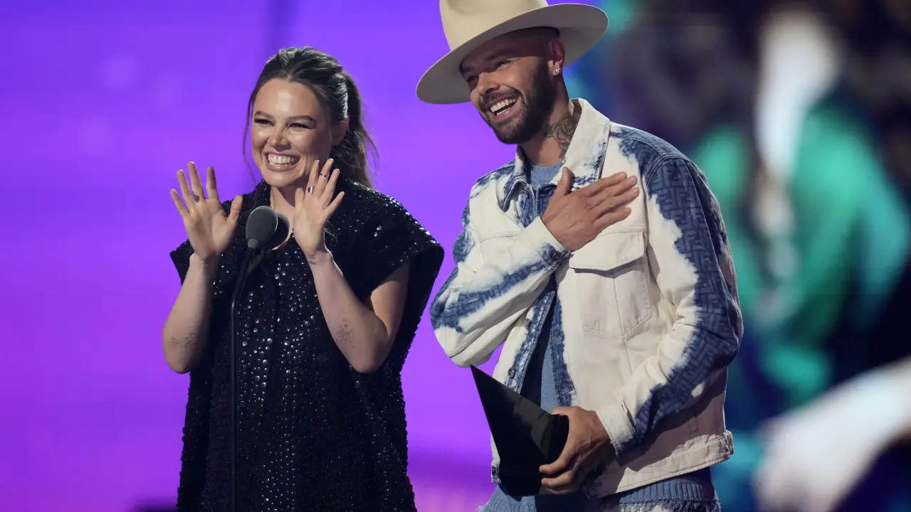 Jesse & Joy presentan su nuevo álbum Lo que nos faltó decir