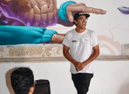 Alan Castro explora la cultura pop