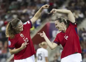 Gol de Xhemaili mantiene viva la emoción en Eurocopa Femenina