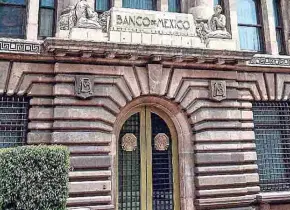 Banxico: Seguirá la debilidad económica