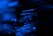 Japón rompe récord mundial de internet: 1,02 petabits por segundo en fibra óptica