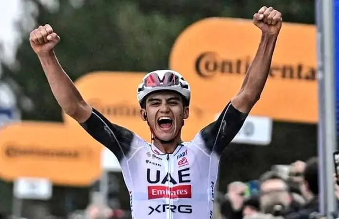 Conquista Isaac Del Toro la 2da. etapa del Tour