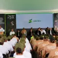 Formalizan aumento salarial para policías