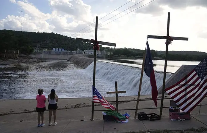 Obreros corrieron para salvar sus vidas