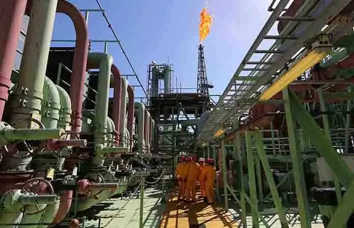 Pemex pone en riesgo a empresas