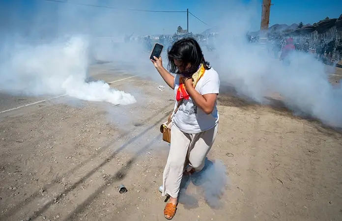 Reyerta durante redada en California