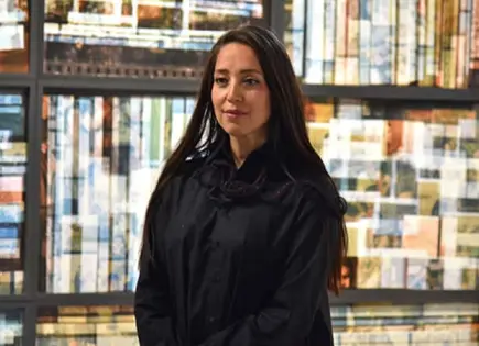 SHADI YOUSEFIAN PRESENTA SU OBRA SOBRE IDENTIDAD