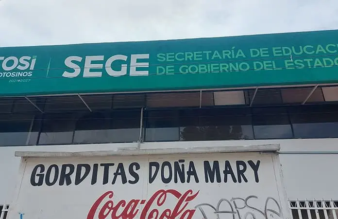 Clausura la SEGE escuela que no existe