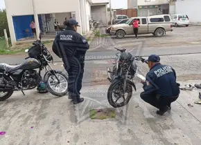 Dos heridos, en choque de motos en Mexquitic