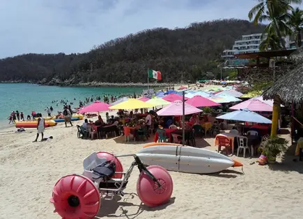 Ingreso por turismo suma 2.62 mil mdd