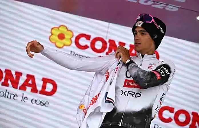 Del Toro gana etapa 4 y es líder del Tour de Austria