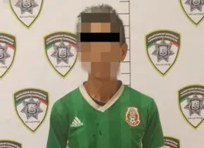 Sujeto golpea a su tía en Los Magueyes