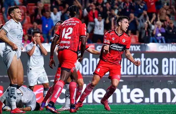 Xolos arrancan con el pie derecho