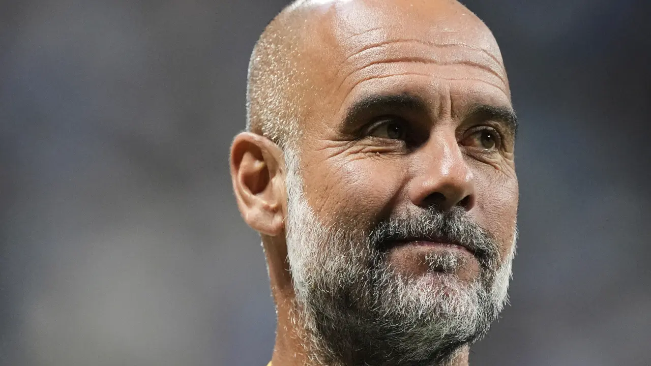 Controversia en concierto de Oasis al dedicar canción a Pep Guardiola