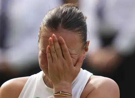 Amanda Anisimova conmueve al agradecer a su madre en la final de Wimbledon