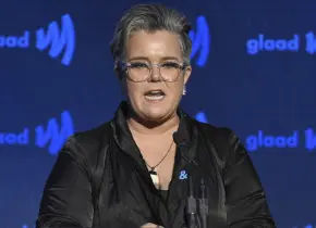 Trump considera quitar ciudadanía a Rosie ODonnell a pesar de fallo histórico