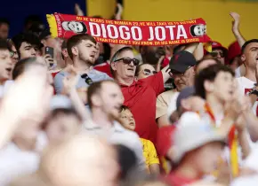 Liverpool honra a Diogo Jota en su primer partido tras fallecimiento