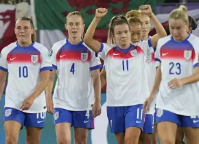Inglaterra aplasta a Gales 6-1 en Campeonato Europeo Femenino