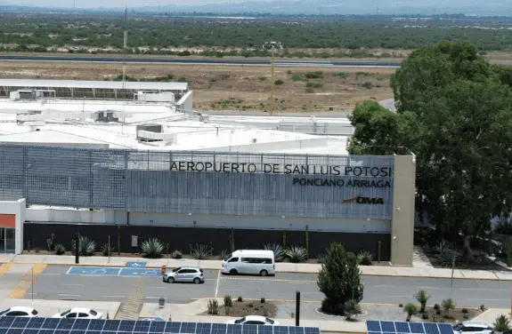 Cae el envío y recepción de carga aérea en el aeropuerto potosino