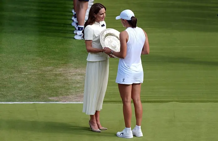 Princesa de Gales entrega el trofeo de Wimbledon
