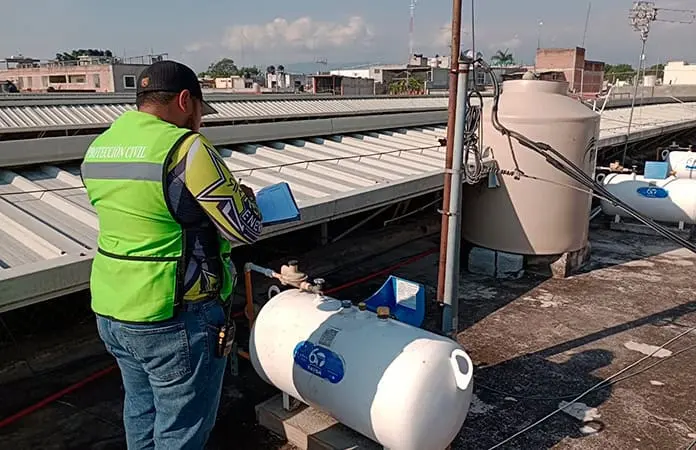 Verifican seguridad en los comercios