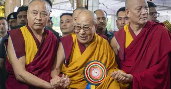 Dal&aacute;i lama gana su primer Grammy en la categor&iacute;a de audiolibro