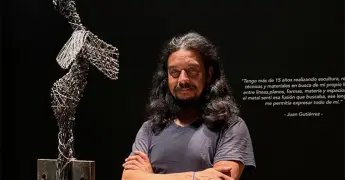 EXPOSICIÓN RAÍCES DE ACERO,DE JUAN GUTIÉRREZ