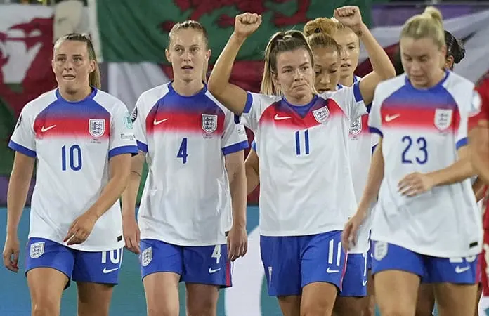 Inglaterra irá contra Suecia en cuartos