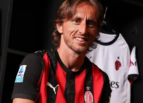 Modric se une al AC Milan tras 13 temporadas en Madrid