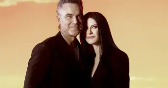 PAUSINI Y WILLIAMS ELOGIADOS