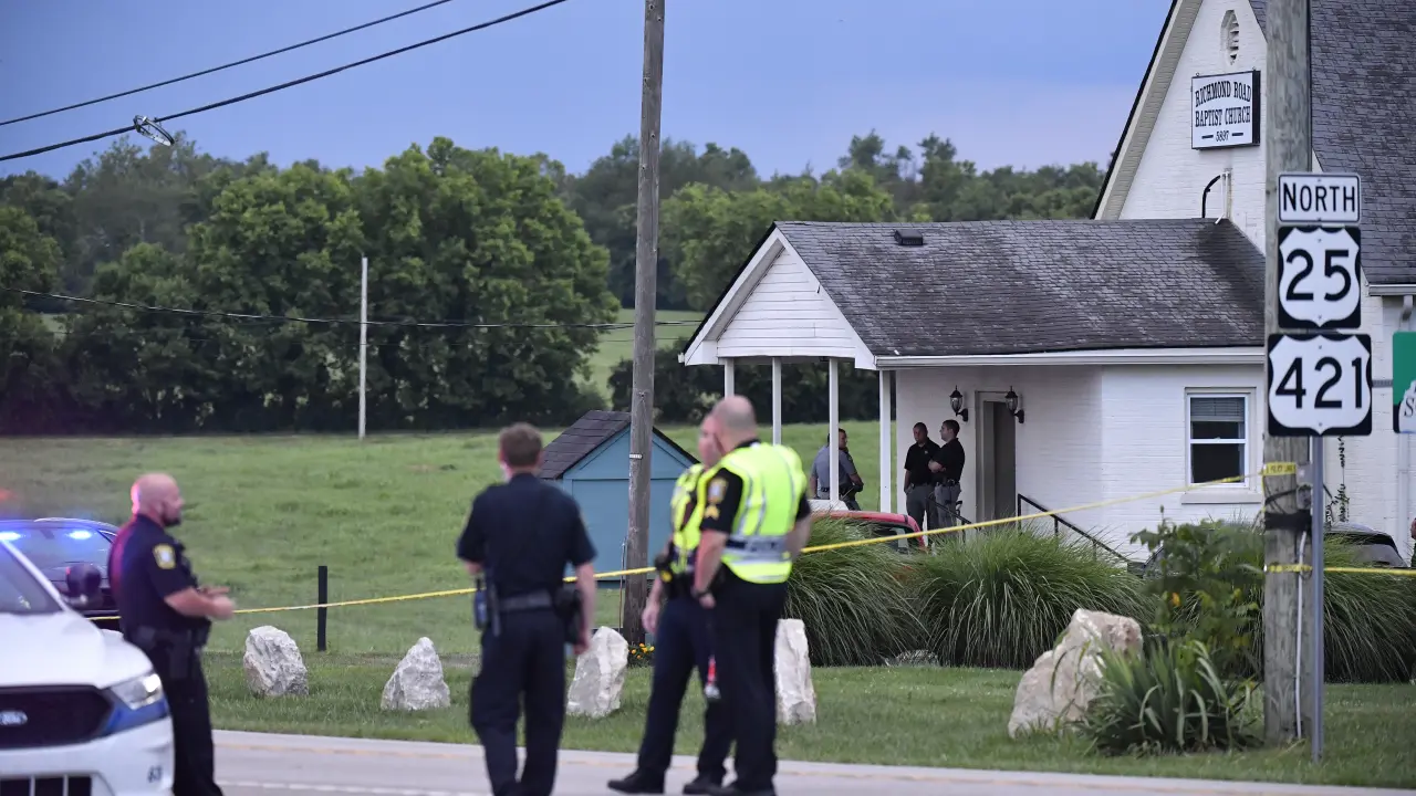 Tiroteo en iglesia de Kentucky deja dos muertos y varios heridos