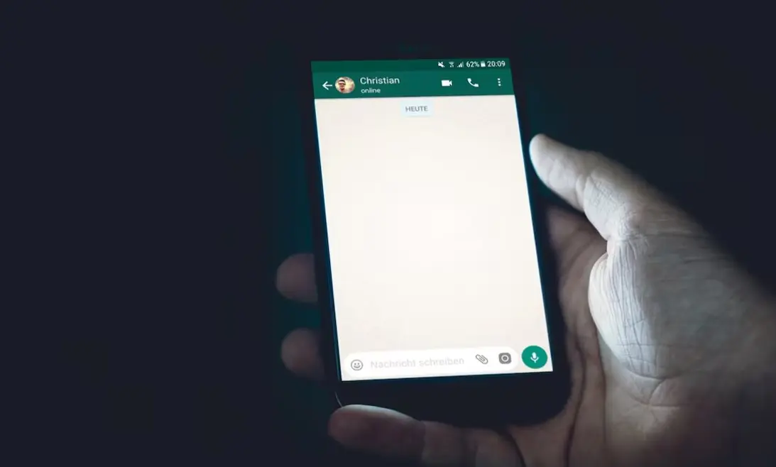 Alerta por hackeos en WhatsApp y suplantación de identidad