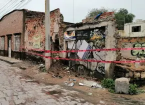 Buscan a dueño de otro peligroso inmueble en San Miguelito
