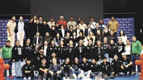 DESFILE DE MODAS