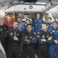 Regresan astronautas tras una misión privada