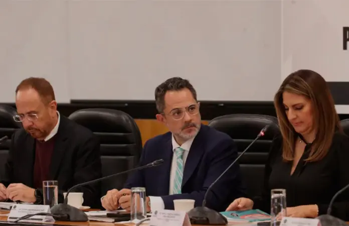 Diputados interceden para no sancionar gasolineras y hoteles: Profeco
