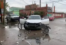 Motociclista resulta herido en choque sobre avenida San Pedro Motociclista resulta herido en choque sobre avenida San Pedro